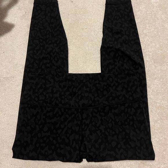 Lululemon Wunder Under High Rise Tight 28” *Full-on Luxtreme - Picture 2 of 5